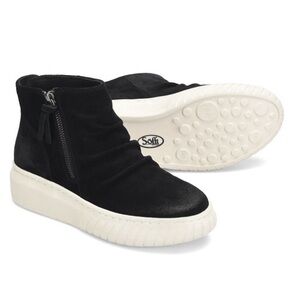 Sofft Portland Black Suede Slip-On Zip Sneaker Tennis Shoe Womens Size 11 M